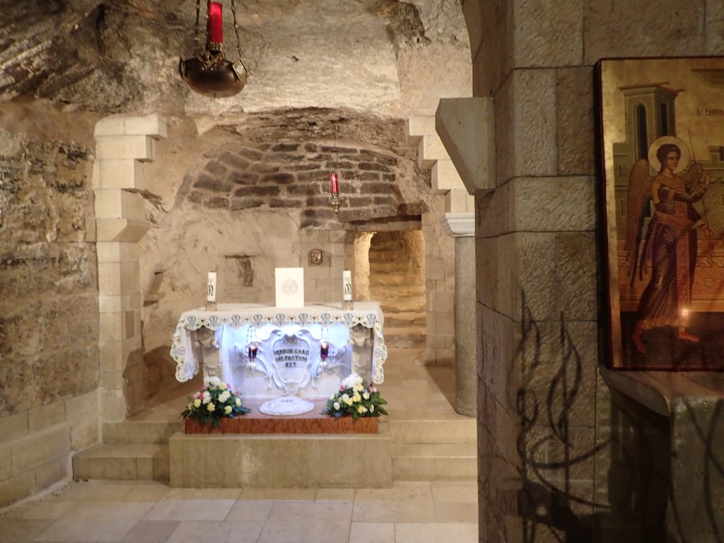 受胎告知教会（ナザレ）マリアが受胎告知を受けたとされる洞窟の上に建てられた