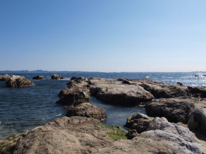 松輪の海いわば